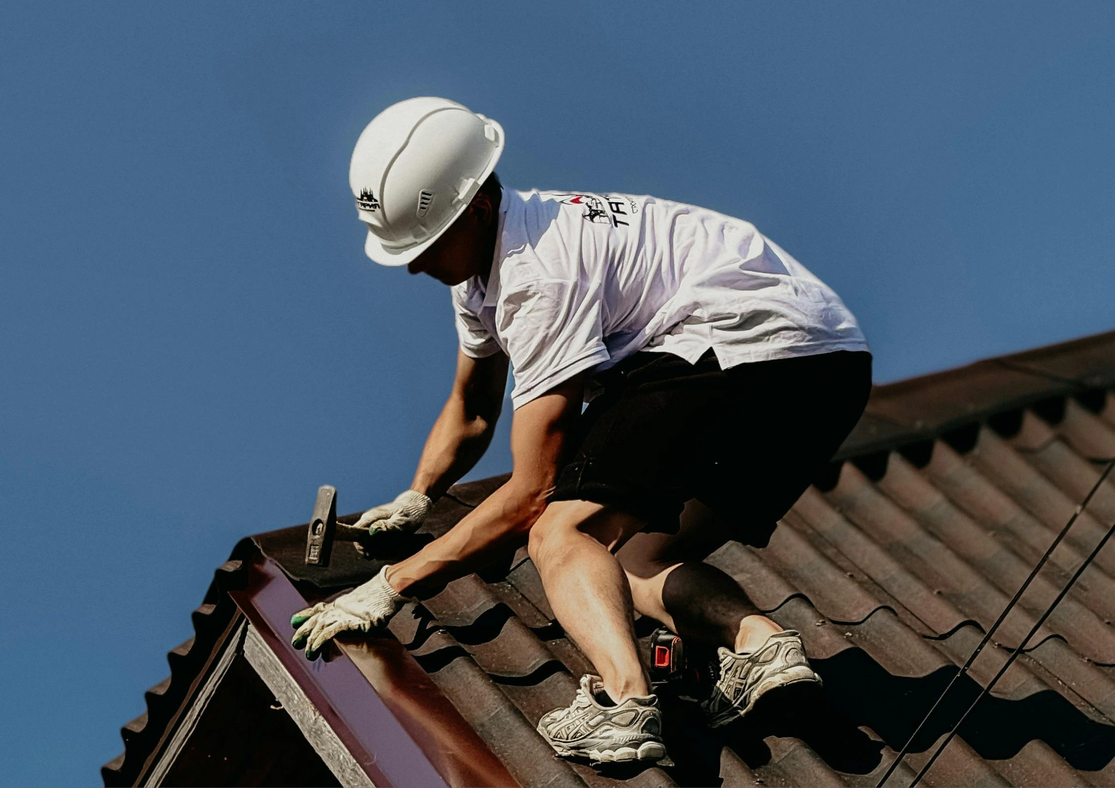 Rénovation de couverture : prix au m², étapes et conseils pour refaire sa toiture